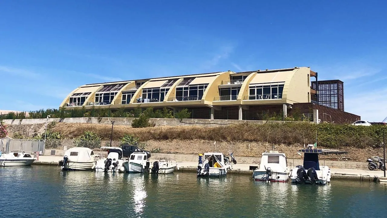 Fronte Mare Suites - Argonautivacanze kontakter