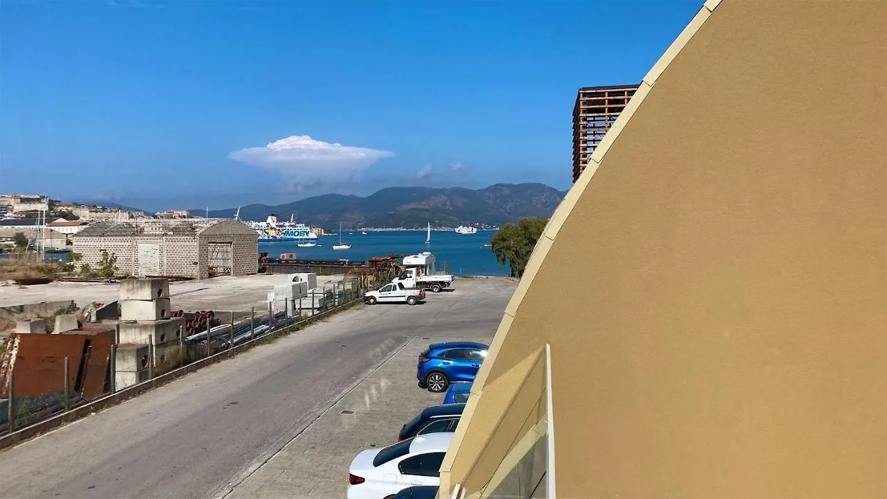 Fronte Mare Suites - Argonautivacanze Portoferraio